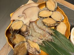 -牛YO寿喜烧·铁板烧和牛火锅自助(市府恒隆店)