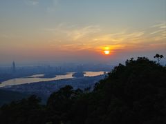 -紫金山山顶公园