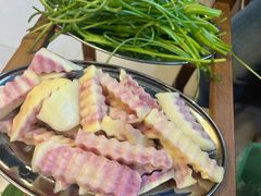 红心土豆-老石黑山羊毛驴肉火锅(金凯广场店)