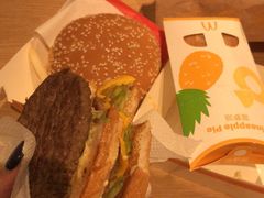 -麦当劳(海岸城店)