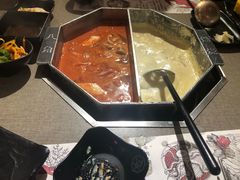 -八角锄烧·肉火锅(天河城店)
