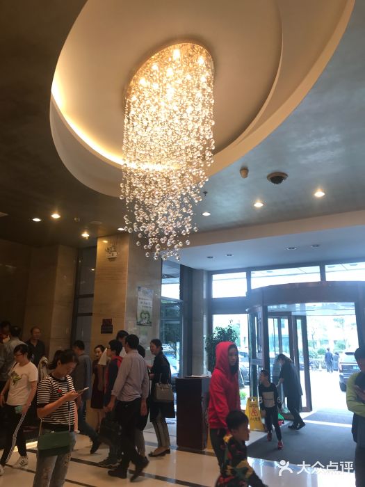 食為天·本地人爱吃的淮扬菜(瘦西湖店)大堂图片