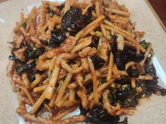 鱼香肉丝盖饭-重庆味道(台湾街店)