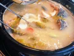 -小椒娘撒椒鱼火锅(三八广场店)