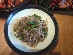 -隔壁老王·家常云南菜(花巷店)