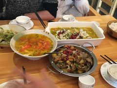 -乌镇那一年小院主题餐厅(甘泉西路店)