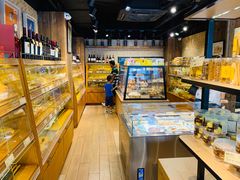 面包甜点陈列柜-匠造烘焙(联洋店)
