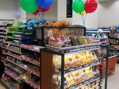 -全家便利店(桂平路店)