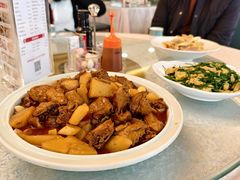 -汗腾格里·风味餐厅(新疆驻京办店)