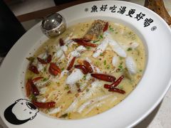 -江渔儿酸菜鱼·拔草餐厅(虎门君乐汇店)