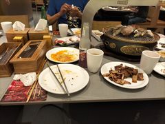 -山焱·炭火自助烤肉(周浦万达店)