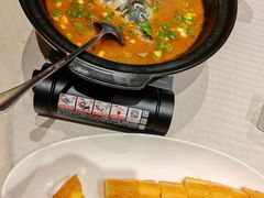 -品悦酒店(三林古镇店)