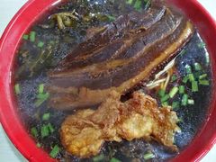 -小龙大肉面馆