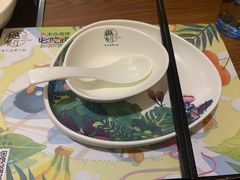 -樾餐厅泰式海鲜火锅(民歌湖店)