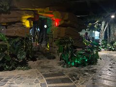 -泉城欧乐堡戏水湾艺术养生温泉