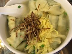 -笑来喜馄饨小笼工坊店(湖滨街店)