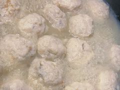 石斑鱼丸-齐海鱼圣深海石斑鱼火锅店(极地海洋世界店)