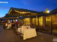 -枫花园汽车电影院(朝阳公园店)