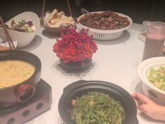 -鹊华居·地道鲁菜·海鲜·融合味(大明湖店)