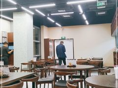 大堂-龍炎馬仔烧味(首位中心店)