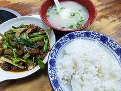 大蒜炒羊肉-藏书金记家宝羊肉馆(黄河北路店)