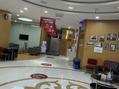 -雅悦齿科(顾村公园店)
