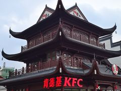 -巴陵广场
