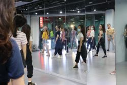 -STAR舞蹈工作室