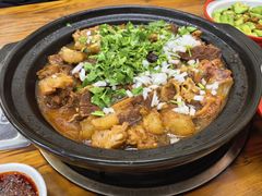 -闯关东牛排牛尾一锅香(海城店)