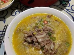 -卢大鲜鱼头捞饭(美利广场店)