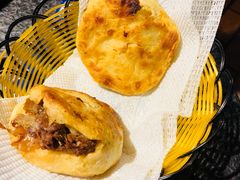 烧饼夹酱牛肉秘制-买又大餐厅(福林里店)
