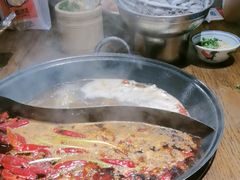 -萍姐火锅·公路夜市(武汉首店)