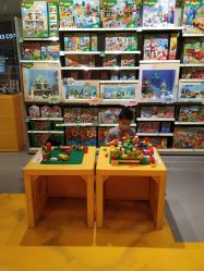 -乐高授权专卖店(鲁能城购物中心店)