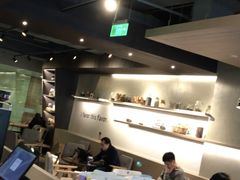 -瑞幸咖啡(1+1大厦店)