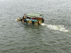 -泰达航母主题公园