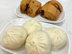 -李与白包子铺(桐梓林店)