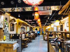 大堂-锅来乐地锅鸡(安亭店)