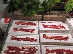 -四囍码头海鲜烧烤自助火锅(外滩南京东路悦荟广场店)