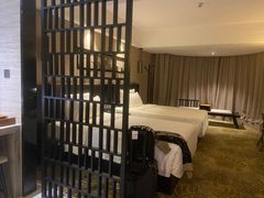 -深圳罗湖东门步行街亚朵X酒店