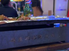 -海盗船. 龙虾烧烤. 酒馆