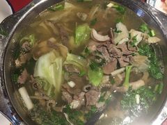 翘脚牛杂汤-谢老五跷脚牛肉·非遗传承店