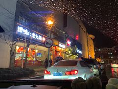 门面-哥老官重庆美蛙鱼头(西湖银泰十一哥店)