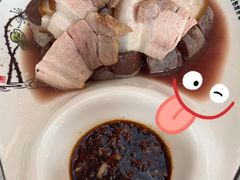 自制血肠花肉-鸿运美食府