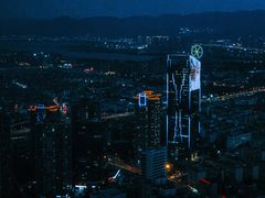 -锦厨国际自助餐厅 · 云端景观 (昆明索菲特大酒店)