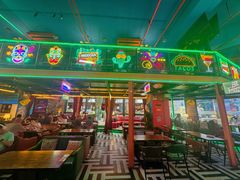 -Famous肥猫墨西哥音乐餐吧(五棵松华熙LIVE店)