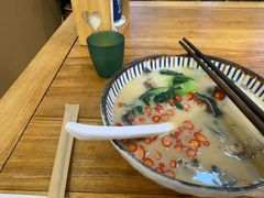 -鲜越鲜鱼粉(财富购物中心店)