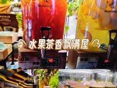 -雍容荟帝王蟹活龙虾展台自助(IFS黑金店)
