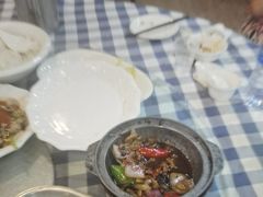 -钱大妈海鲜饭店(保利林语店)