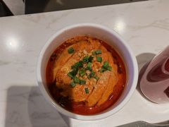 -渝是乎酸菜鱼(龙旗购物中心店)