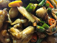 -鸿顺老铁锅美蛙鱼府(解放碑店)